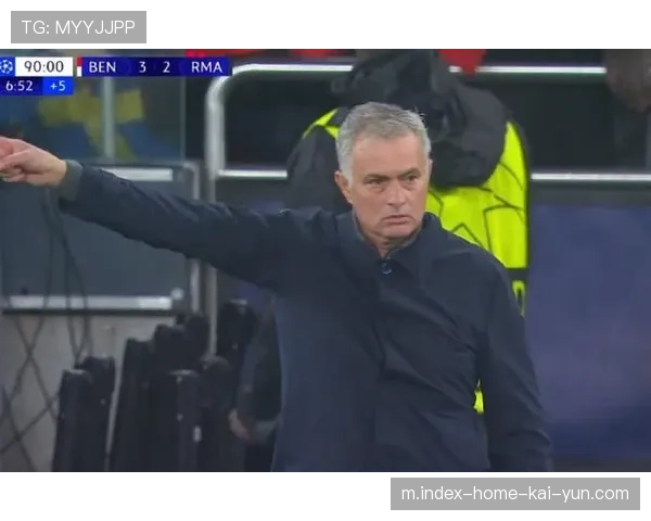 特鲁宾补时绝杀载入欧冠史册 本菲卡门将成逆转英雄